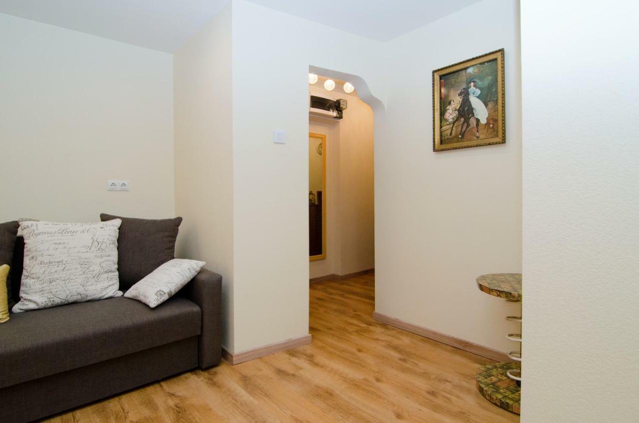 Tomsona Apartment Riga Center Buitenkant foto