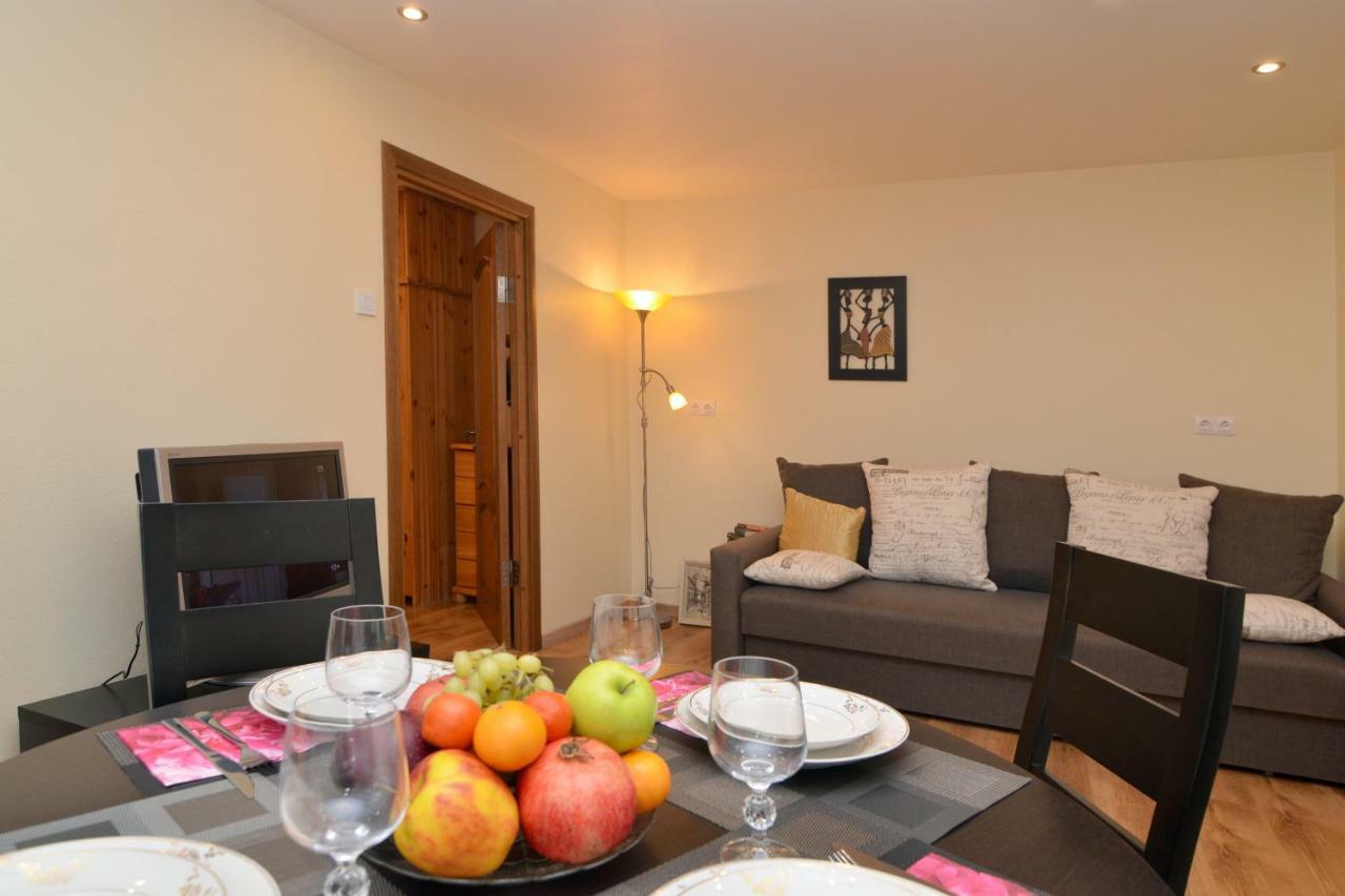 Tomsona Apartment Riga Center Buitenkant foto